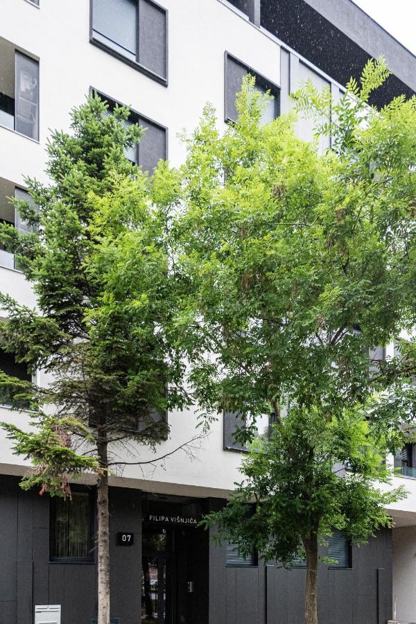Vertigo Modern Studio-Free Private Parking-Fast Wi-Fi 诺威萨 外观 照片